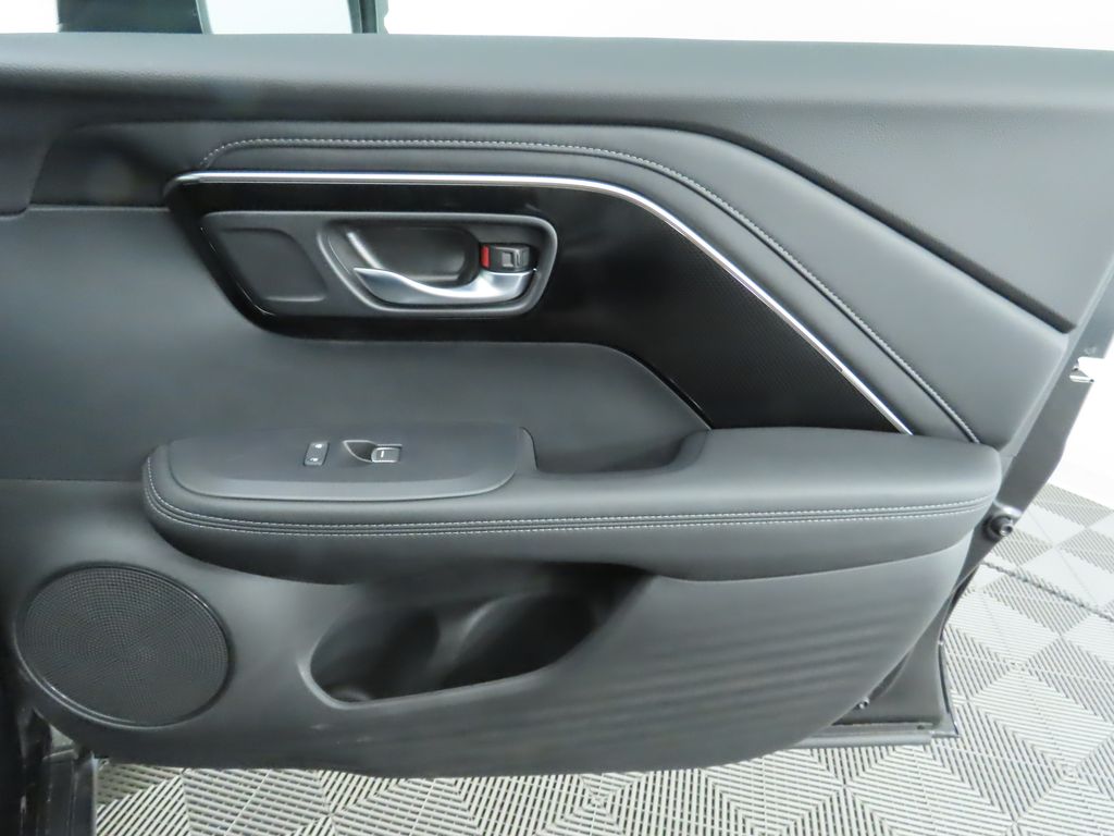 2025 Acura ADX  26