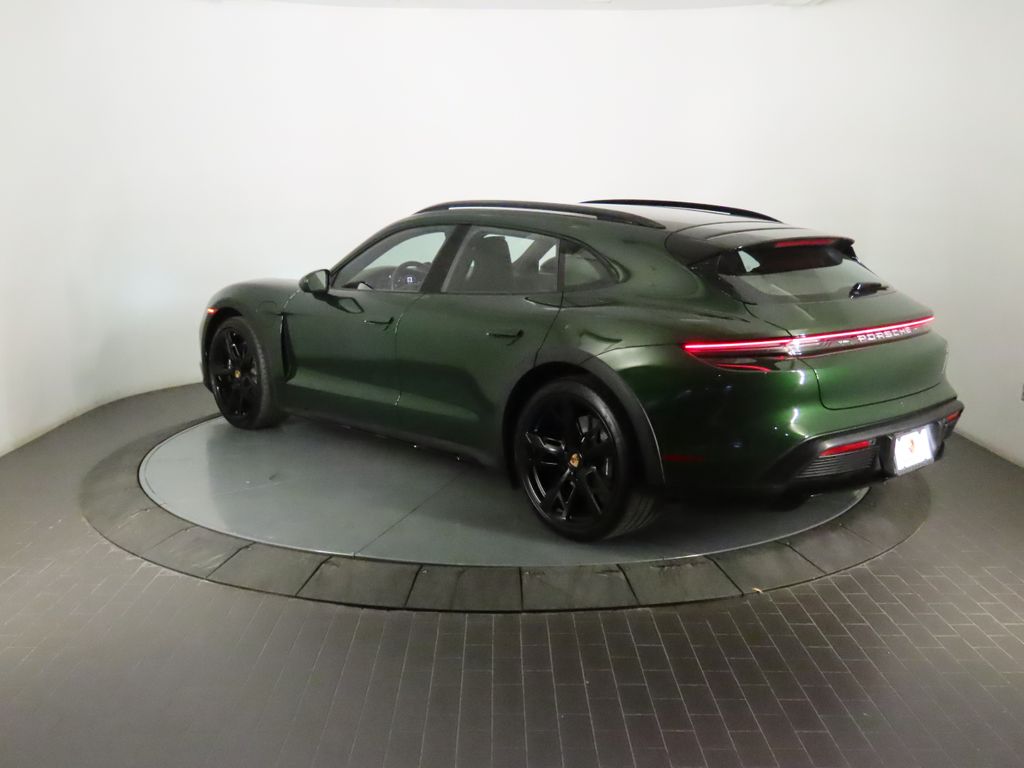 Thumbnail: 2025 Porsche Taycan - 3