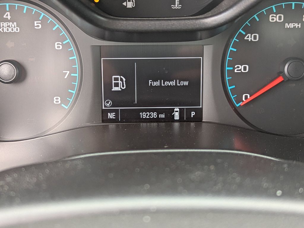 used 2022 Chevrolet Colorado car, priced at $27,493