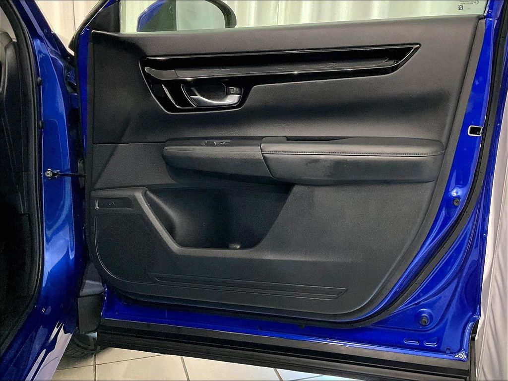 2023 Honda CR-V — photo 12