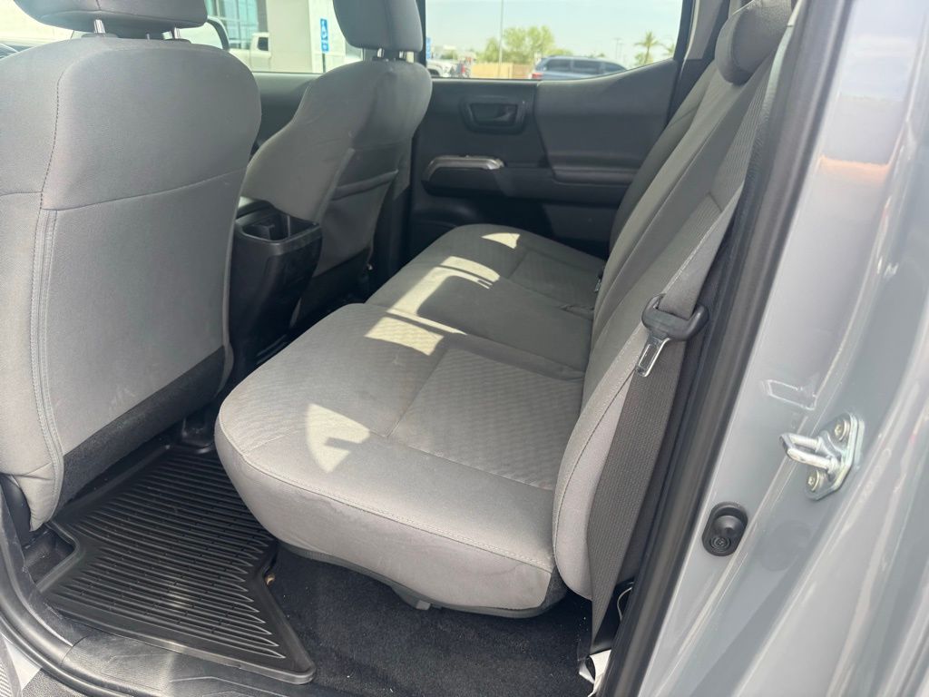 2021 Toyota Tacoma SR5 14