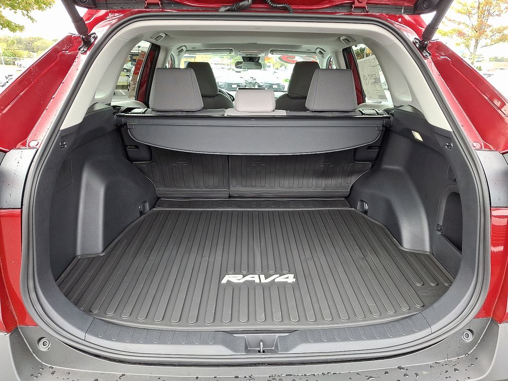 Thumbnail: 2025 Toyota RAV4 - 30