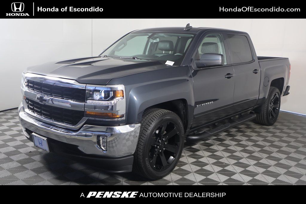 2017 Chevrolet Silverado 1500 LT Hero Image