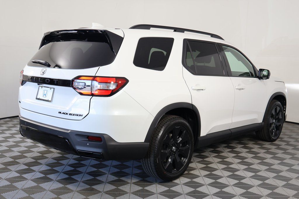 Thumbnail: 2026 Honda Pilot - 2