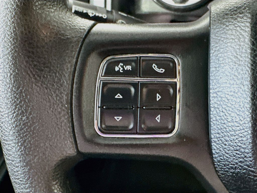 Ram1500 Classic24