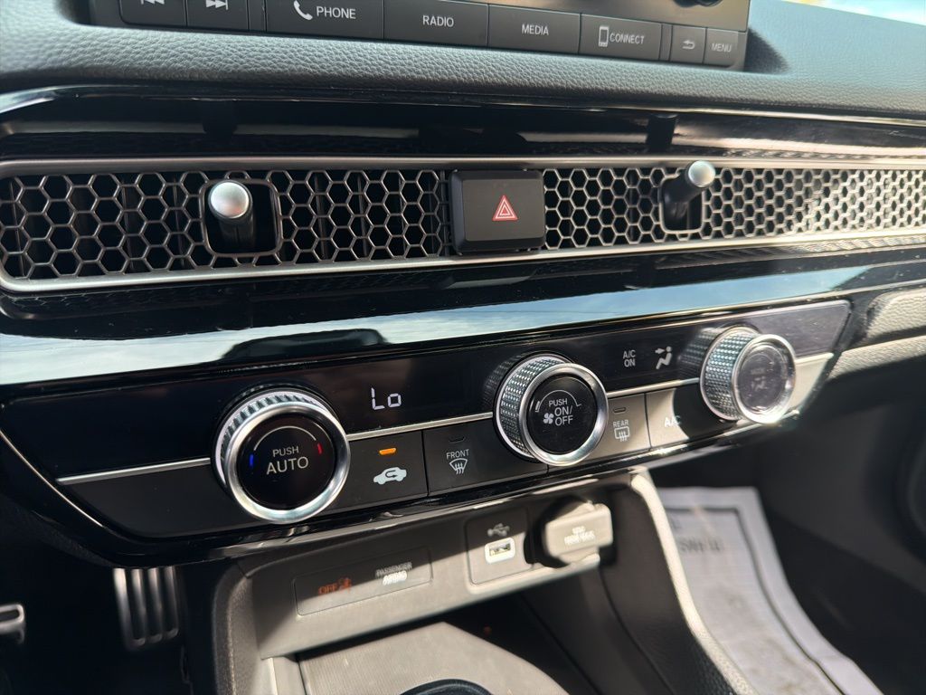 Thumbnail: 2023 Honda Civic - 31