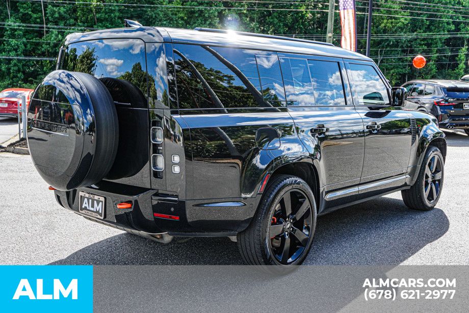 Used 2024 Black Land Rover X image 6
