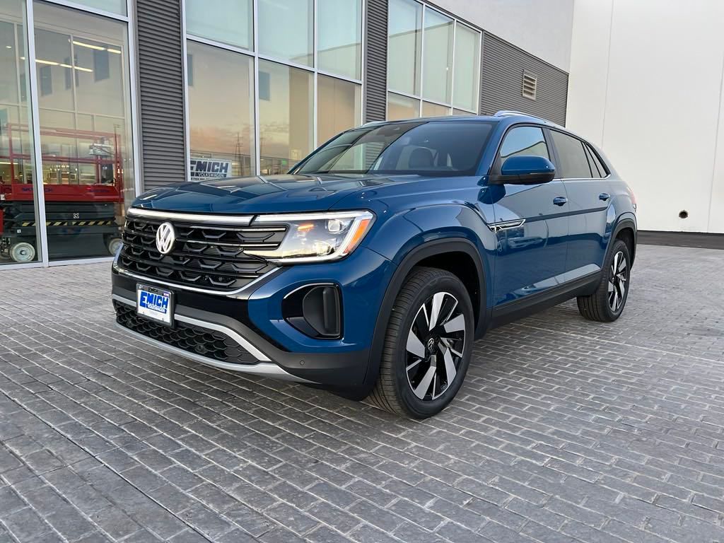 2025 Volkswagen Atlas Cross Sport 2.0T SE w/Technology photo