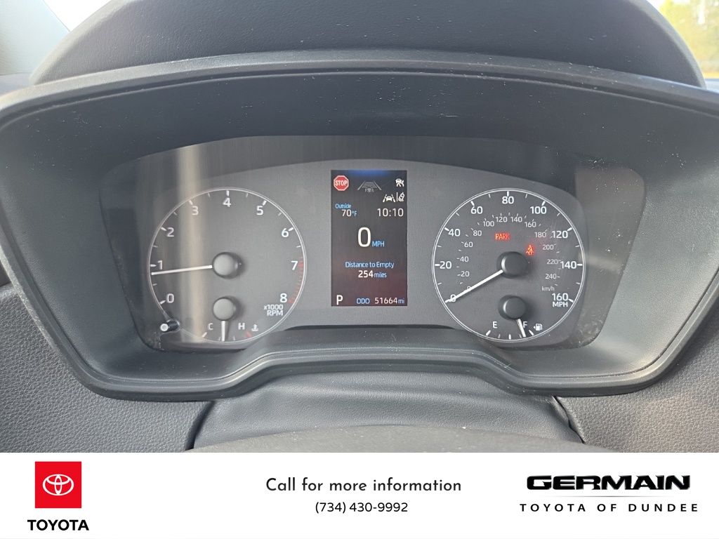2023 Toyota Corolla LE photo 35
