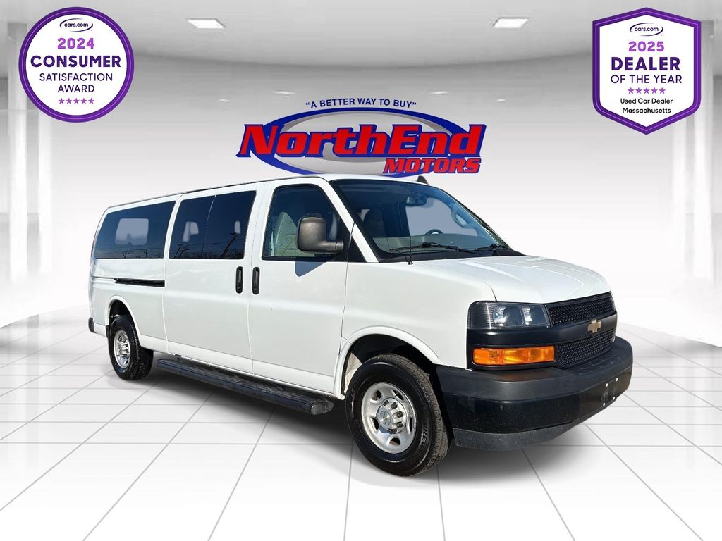 2023 Chevrolet Express 3500 LS Extended RWD