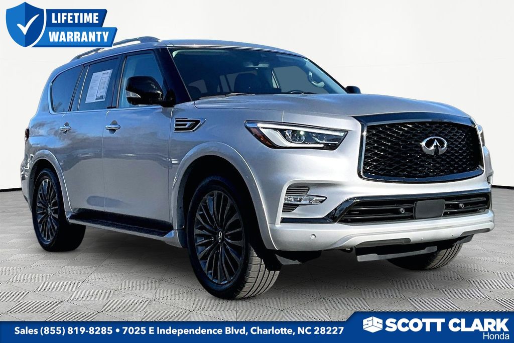 2022 INFINITI QX80 Premium Select