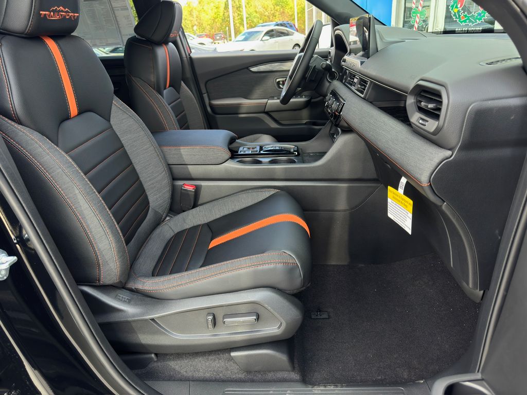 2026 Honda Passport TrailSport Black at Community Honda