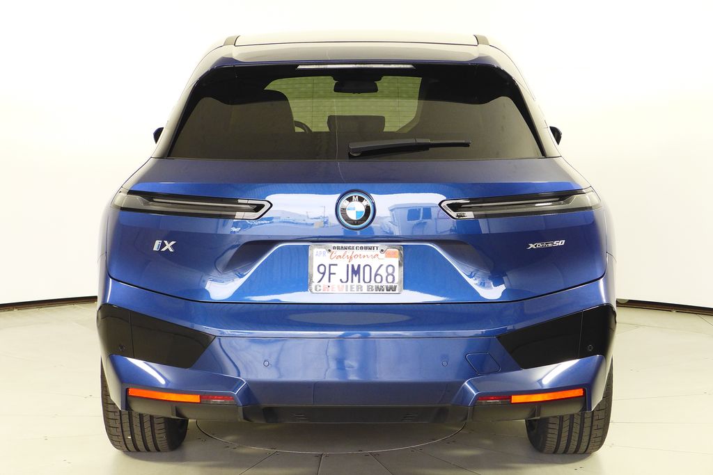 Thumbnail: 2023 BMW iX - 7