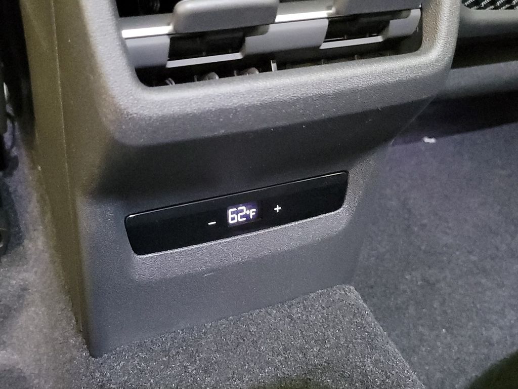 Thumbnail: 2026 Audi Q3 - 23