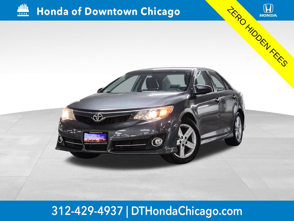 2014 Toyota Camry SE