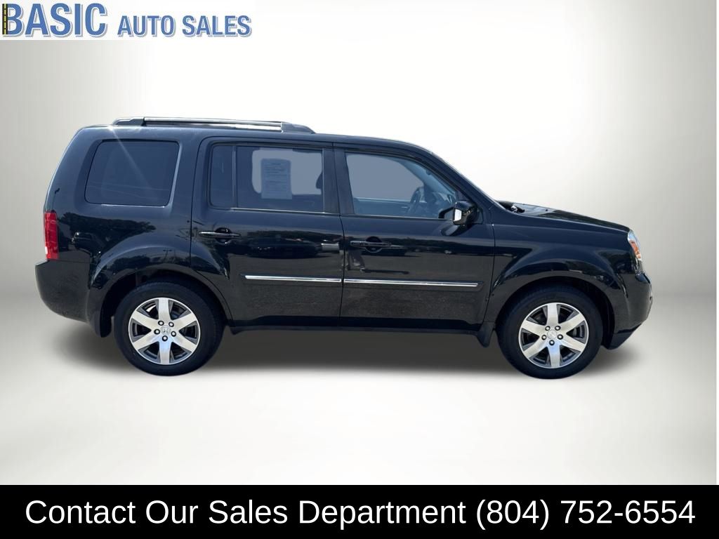 Black (Obsidian Blue) 2015 Honda Pilot SUV / Crossover Four-Wheel Drive 5-Speed Automatic