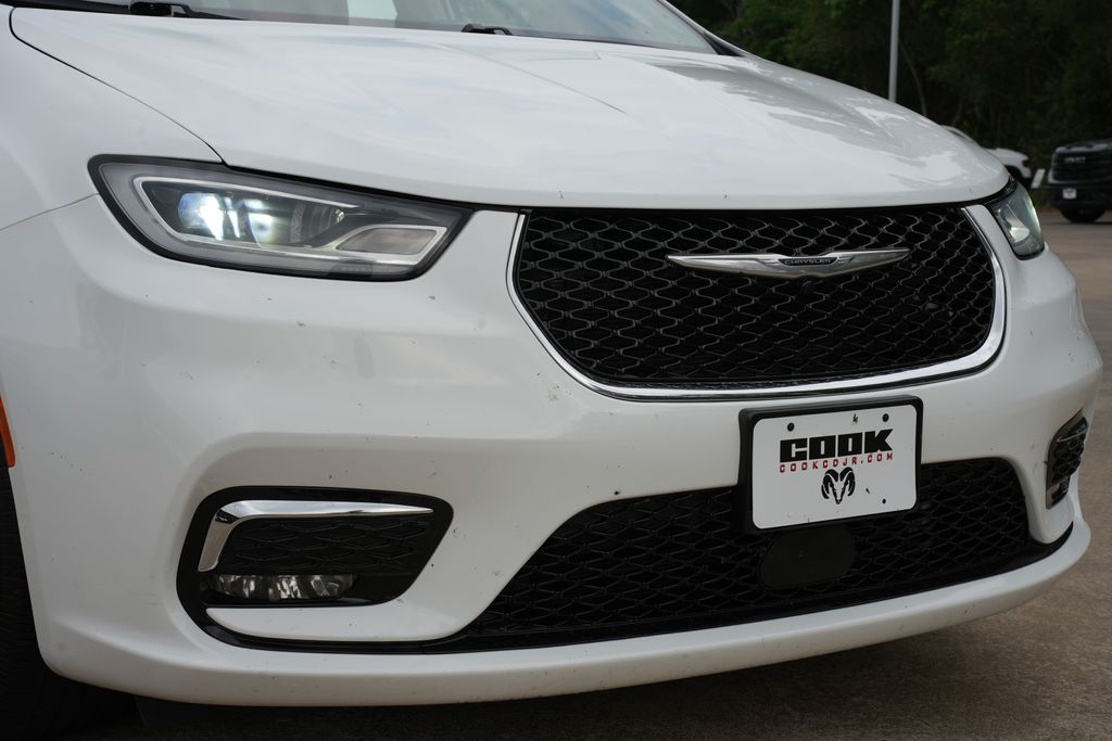 2023 Chrysler Pacifica Touring L White at Parkway Family Mazda