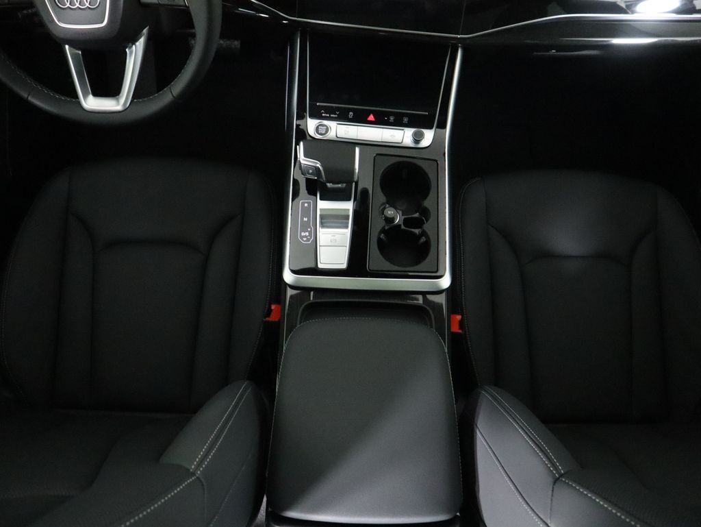 Thumbnail: 2026 Audi Q7 - 19