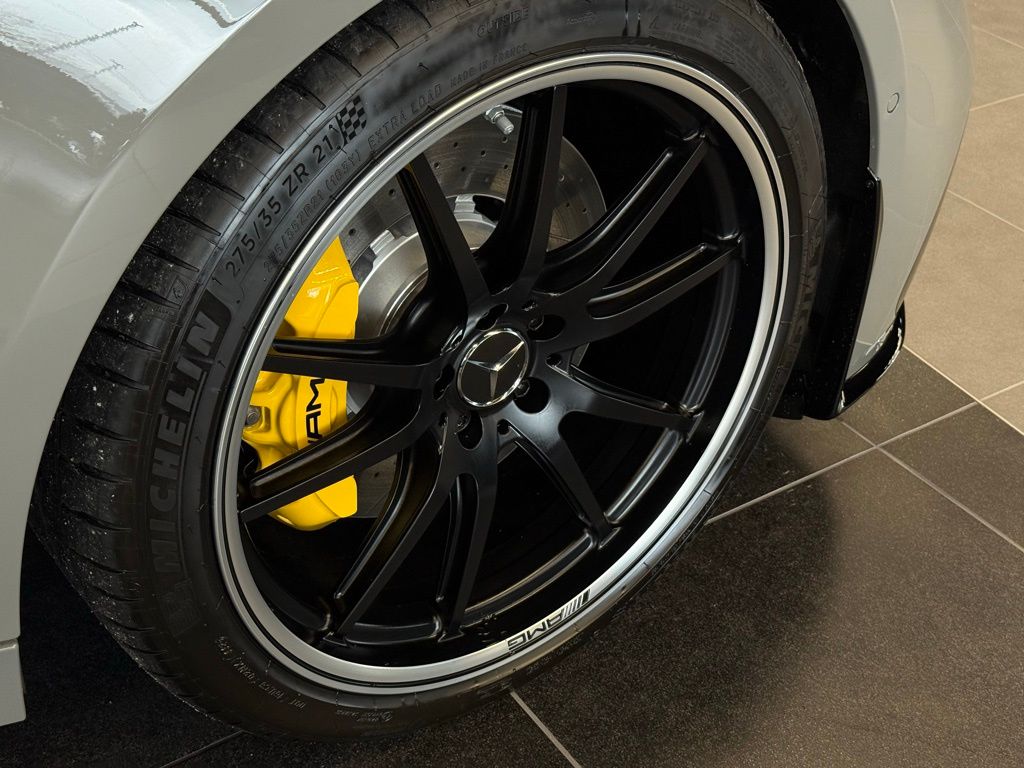 2026 Mercedes-Benz AMG GT 63's photo