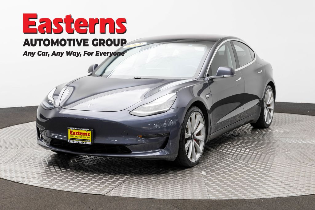 Gray 2018 Tesla Model 3 Long Range AWD Sedan All-Wheel Drive 1-Speed Automatic