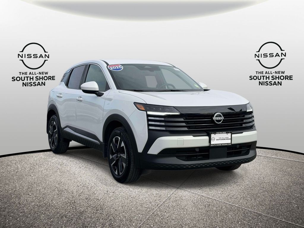 Aspen White Tricoat 2025 Nissan Kicks SV AWD SUV / Crossover All-Wheel Drive Continuously Variable Transmission