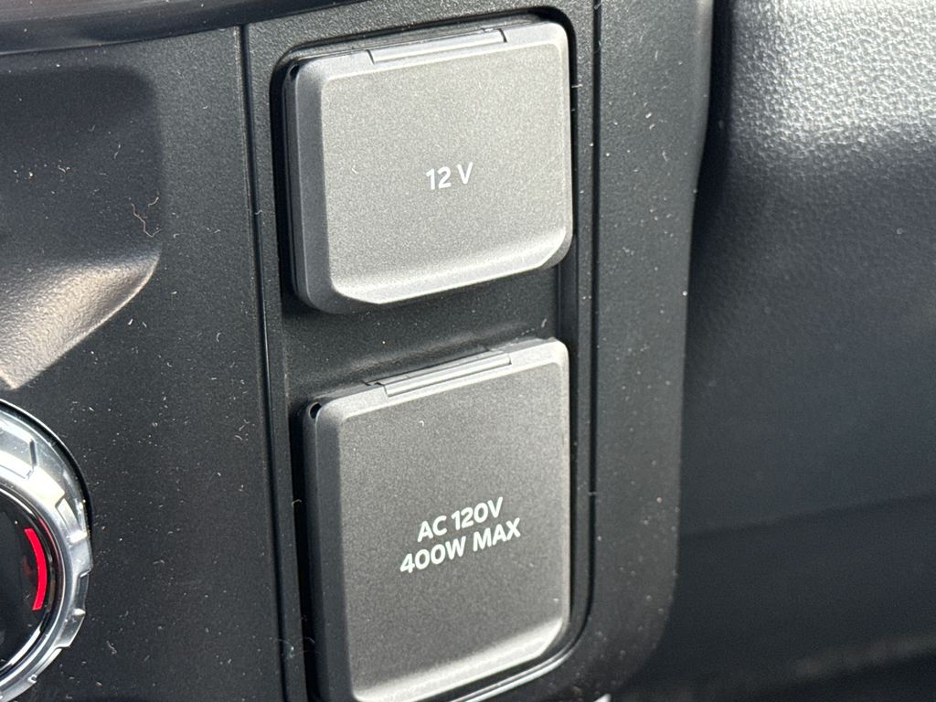 New 2026 Gray Ford Lariat image 38