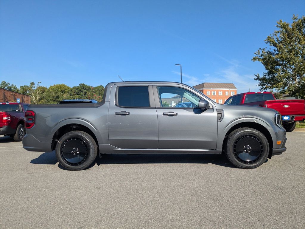 2025 Ford Maverick Lobo