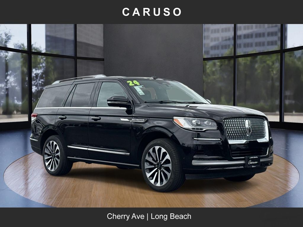 Black Metallic 2024 Lincoln Navigator SUV / Crossover Four-Wheel Drive Automatic