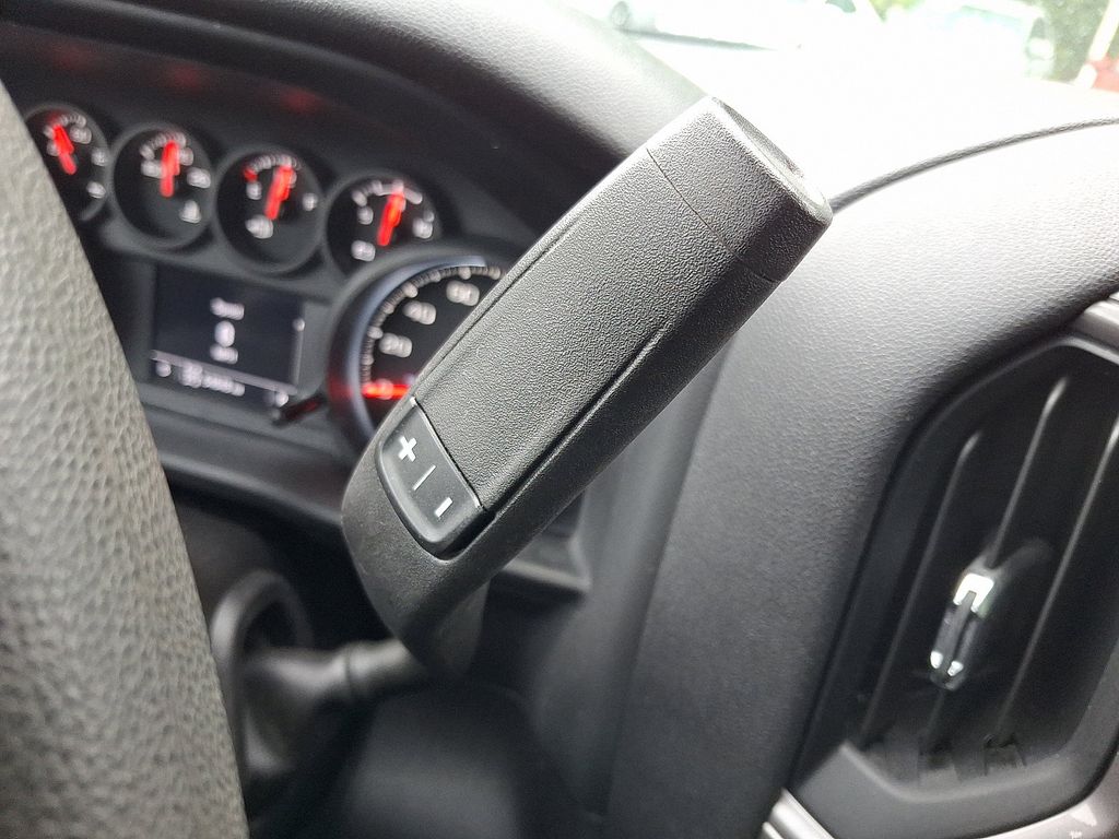 Thumbnail: 2022 Chevrolet Silverado 1500 - 14