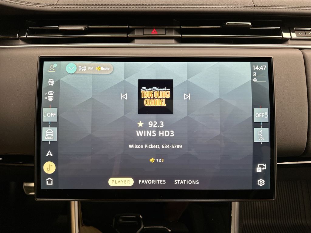 Thumbnail: 2026 Land Rover Range Rover - 27