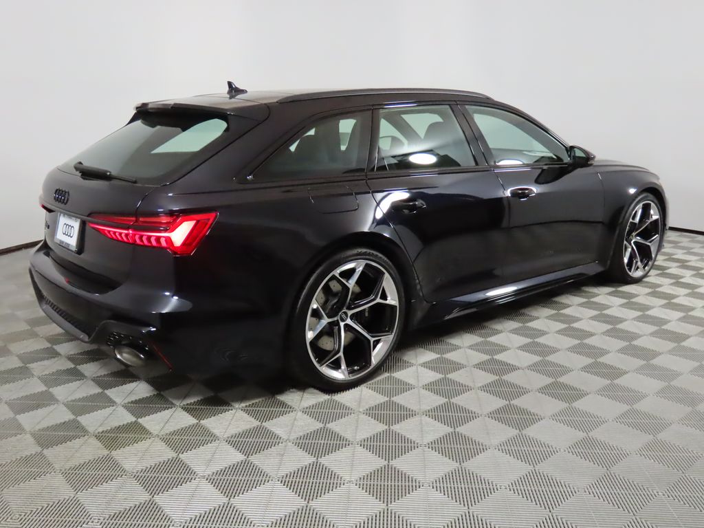 Thumbnail: 2025 Audi RS 6 - 5