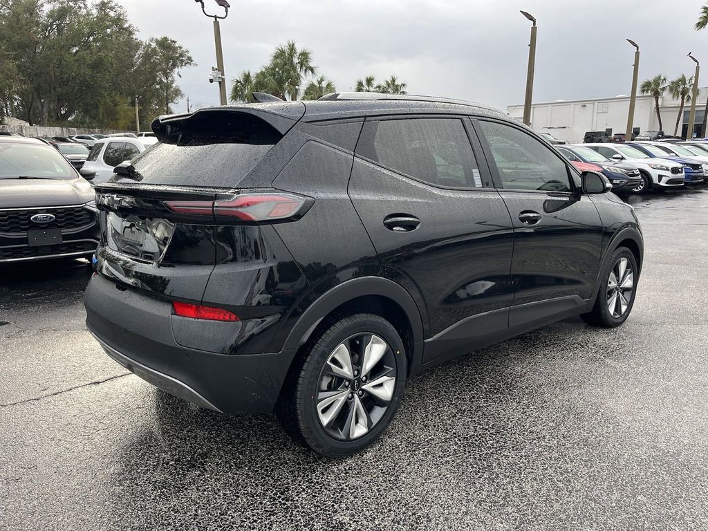 2022 Chevrolet Bolt EUV LT 5