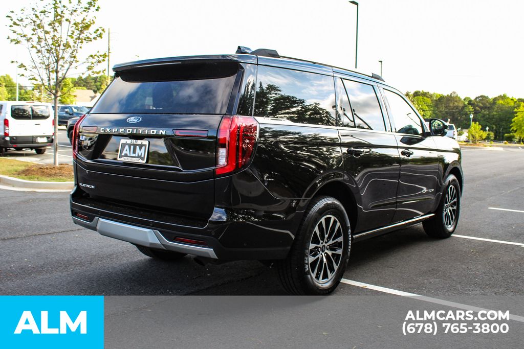 Used 2025 Black Ford Platinum image 6