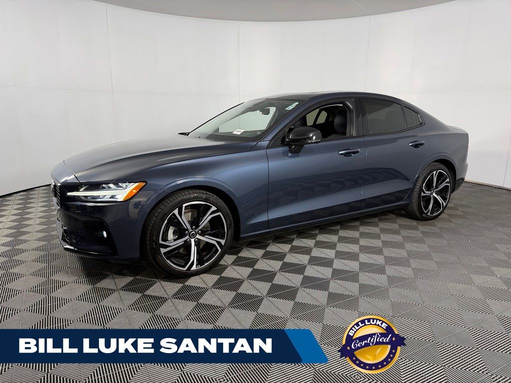Denim Blue Metallic 2025 Volvo S60 B5 Core AWD Sedan All-Wheel Drive Automatic