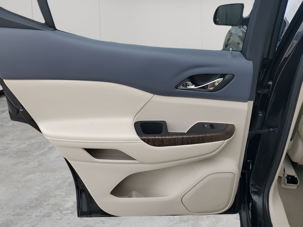 Used Car 2023 Gmc Acadia  Denali For Sale Under $40,000 In Austin, Texas