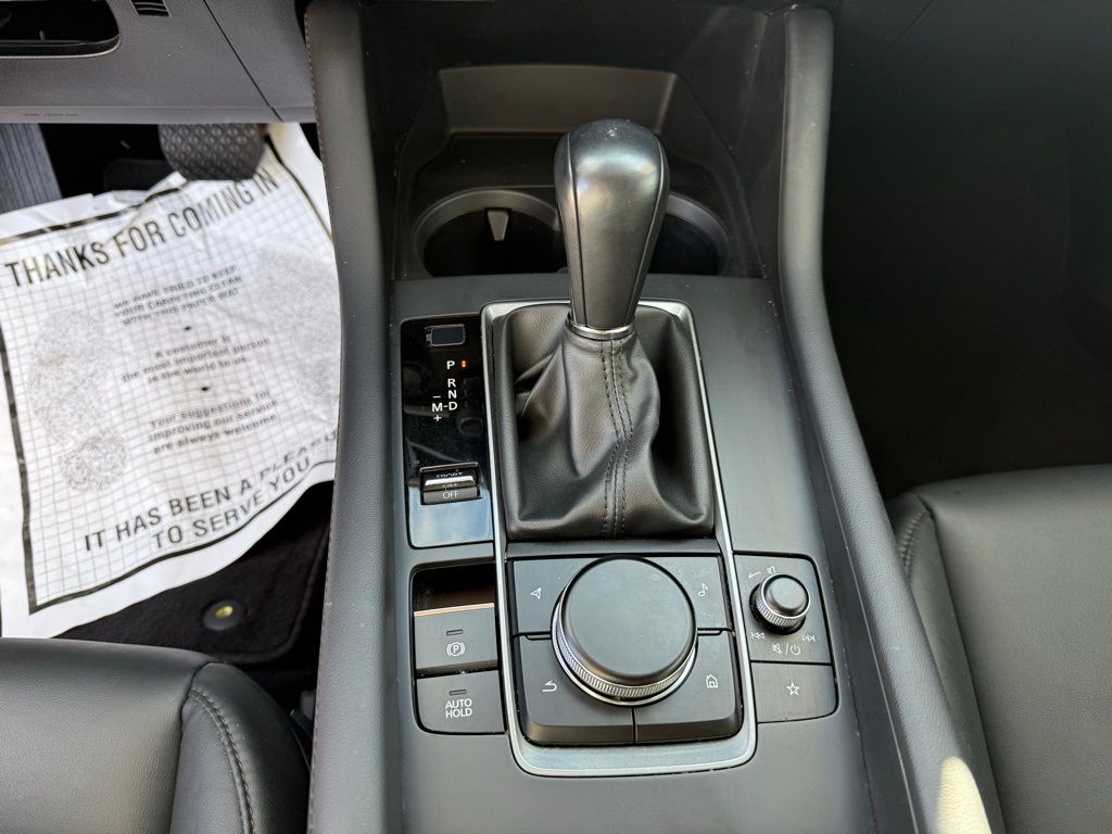 Thumbnail: 2022 Mazda Mazda3 - 19