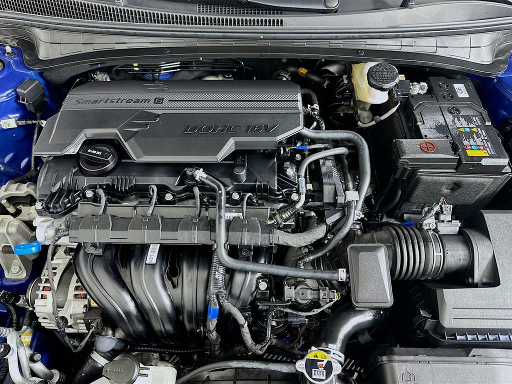 Thumbnail: 2025 Hyundai Elantra - 30