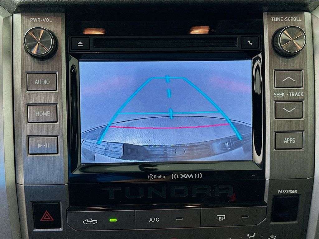 Thumbnail: 2015 Toyota Tundra - 13