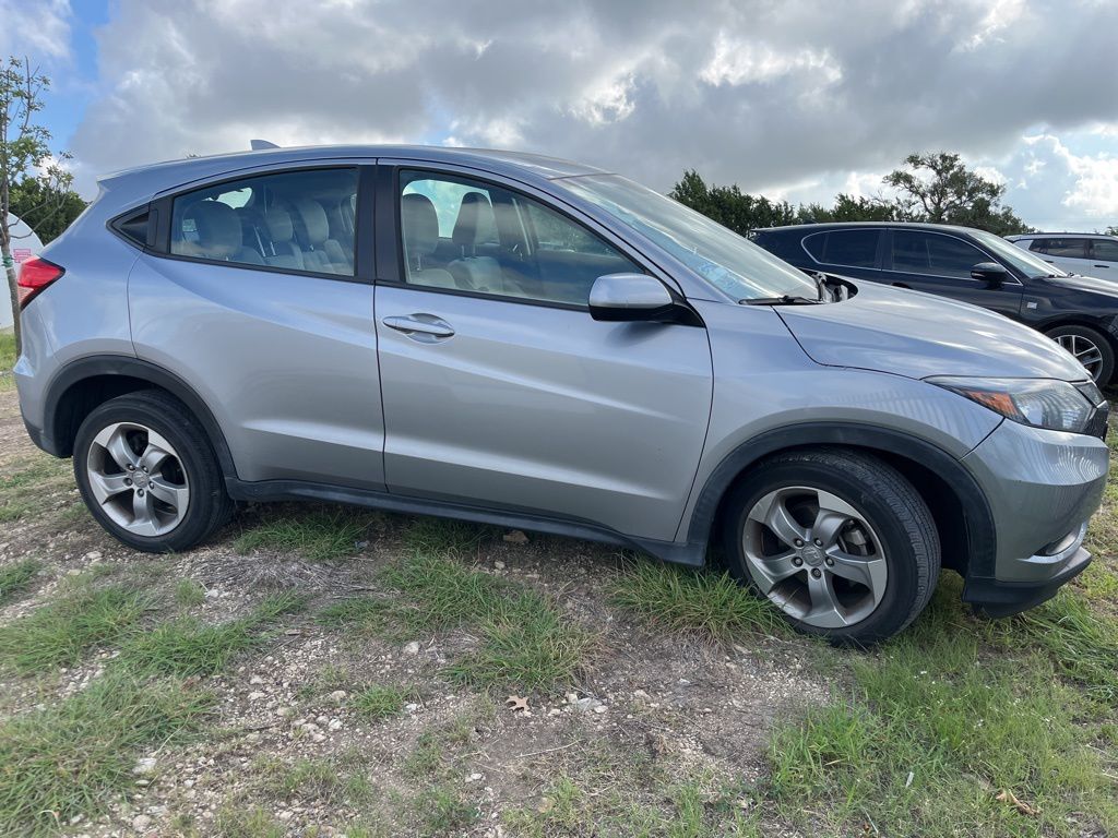 Thumbnail: 2018 Honda HR-V - 2