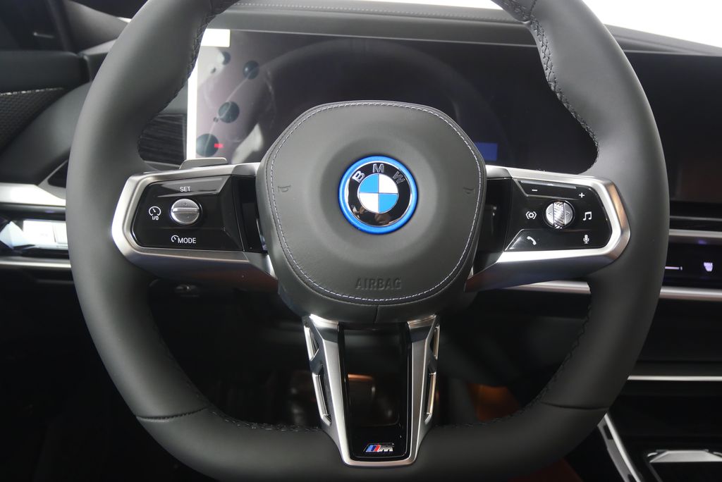 Thumbnail: 2026 BMW i7 - 20