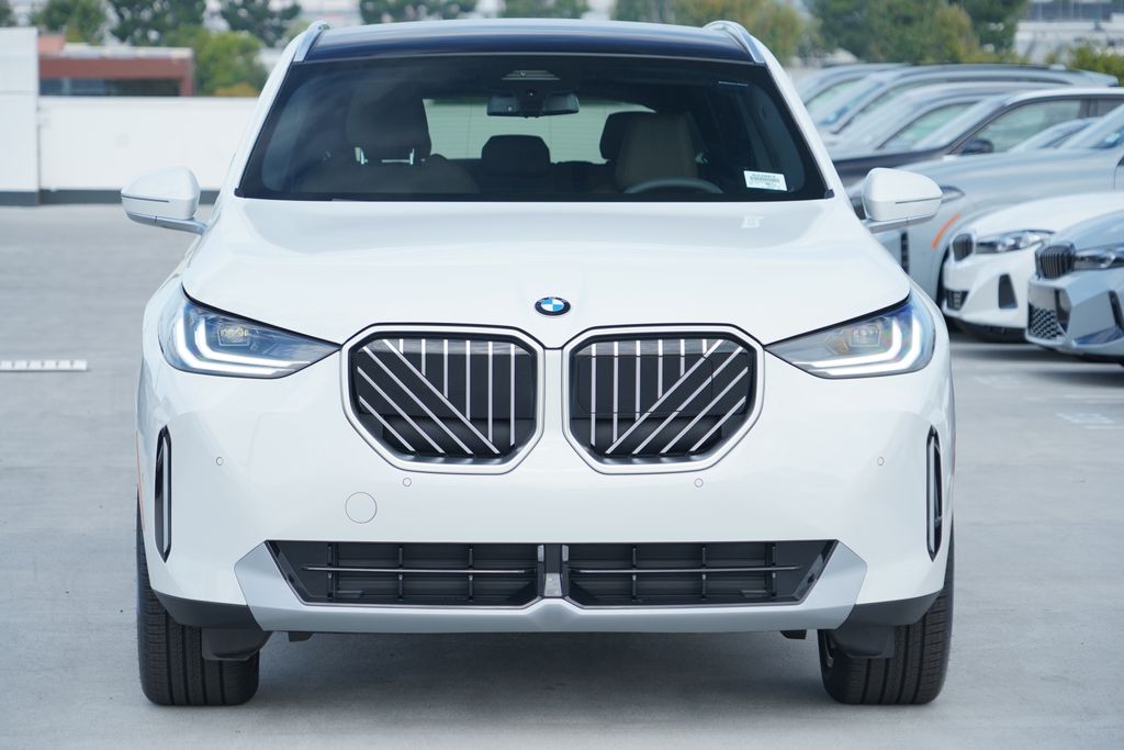 Thumbnail: 2026 BMW X3 - 2