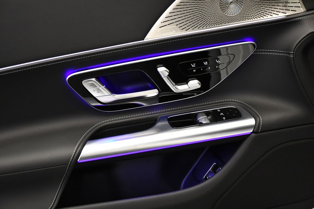 Thumbnail: 2026 Mercedes-Benz AMG GT - 31