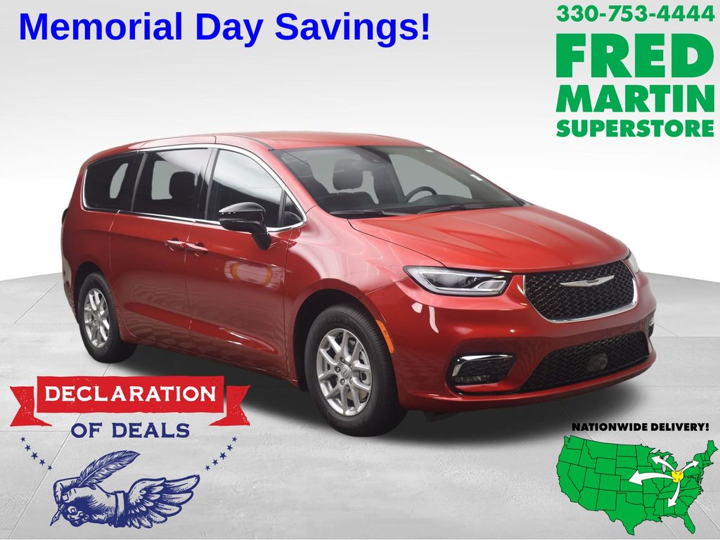 new 2026 Chrysler Pacifica car, priced at $39,100