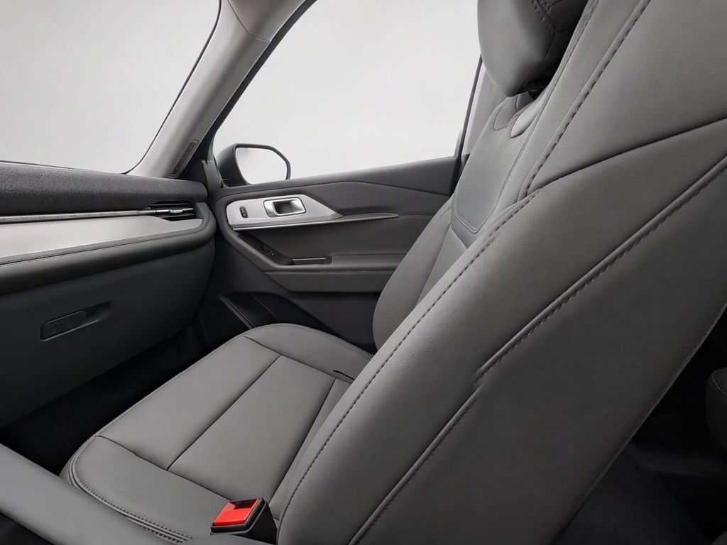 New 2026 Vapor Blue Metallic Ford Active image 14