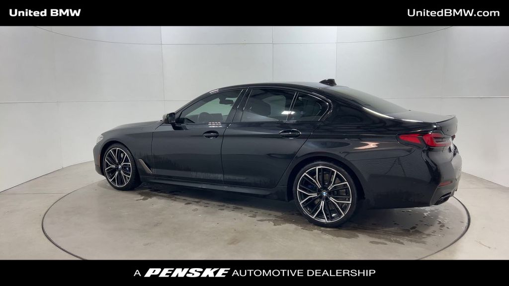 2022 BMW 5 Series M550i xDrive 6