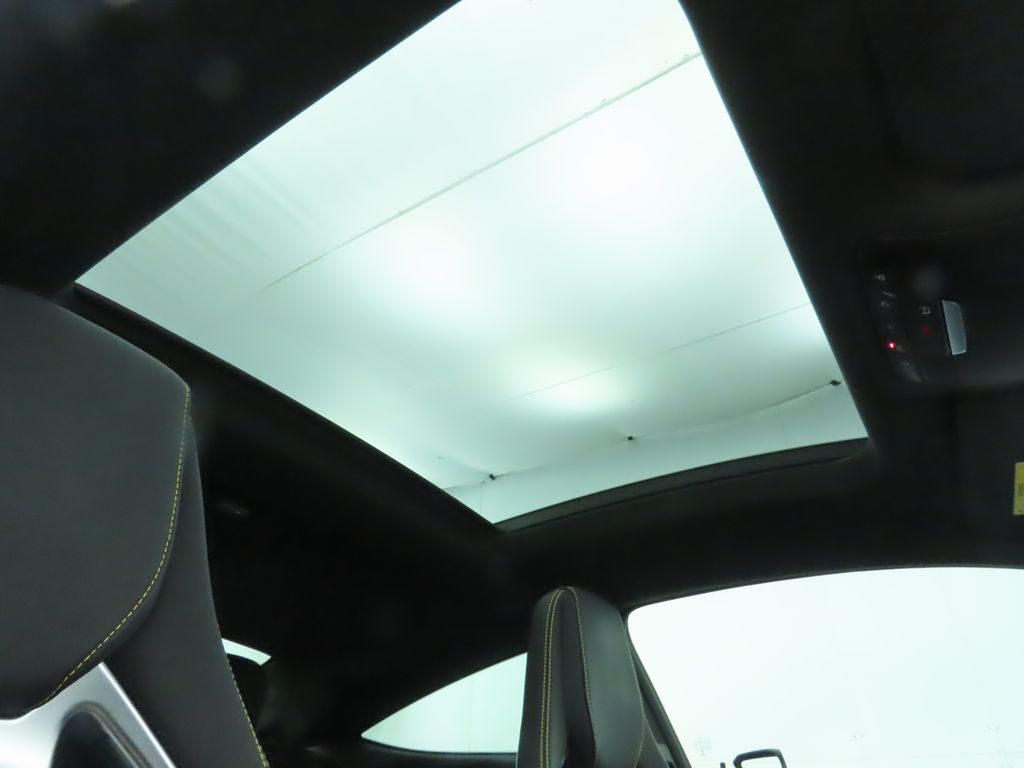 Thumbnail: 2020 Mercedes-Benz C-Class - 19