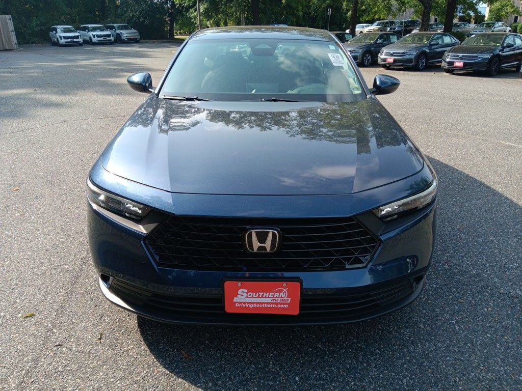 2023 Honda Accord EX 16