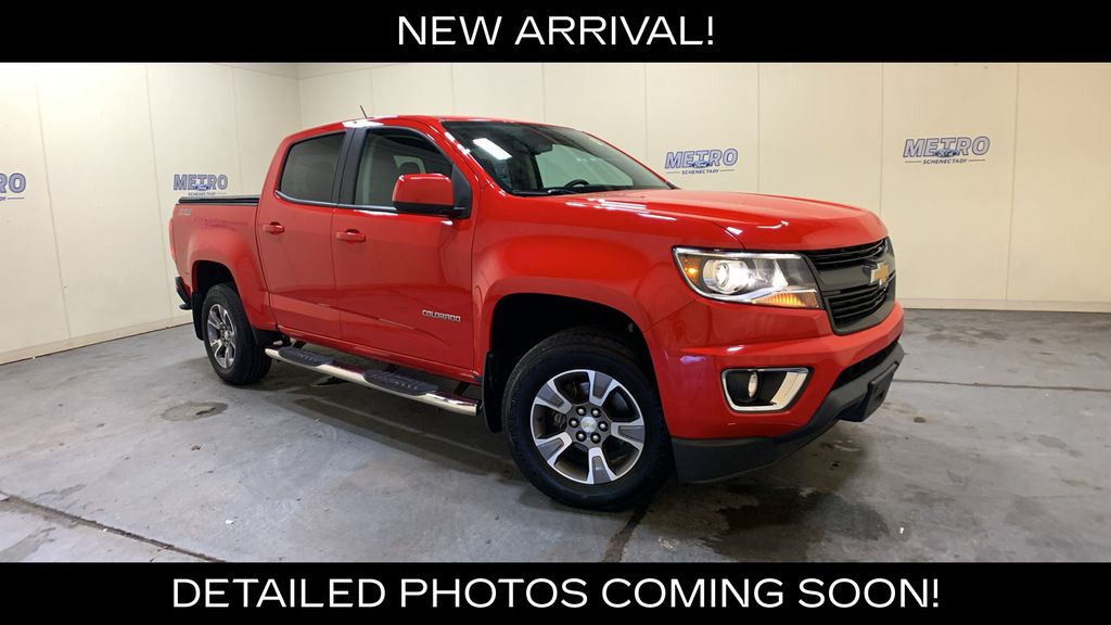 Red 2019 Chevrolet Colorado Pickup Truck Four-Wheel Drive 8-Speed Automatic