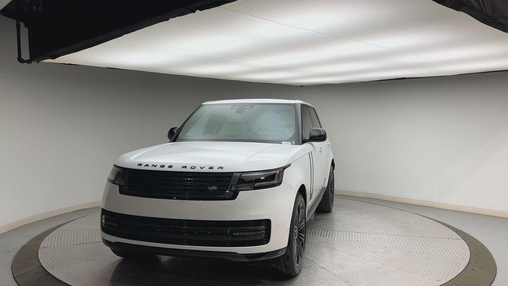 Thumbnail: 2026 Land Rover Range Rover - 7