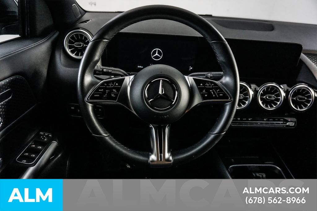 Used 2025 Black Mercedes-Benz GLA 250 image 26
